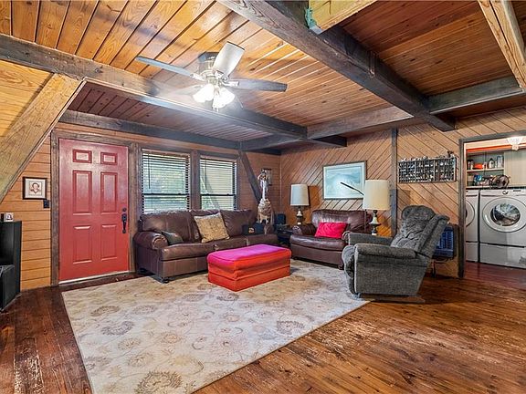 2nd image of 636 Greeson Rd NE