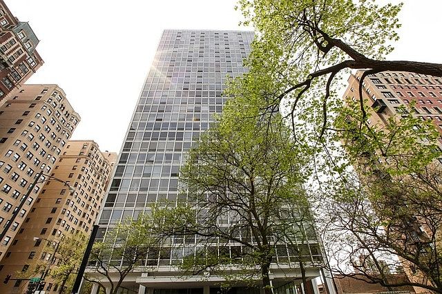 1st image of 2400 N Lakeview Ave APT 2905