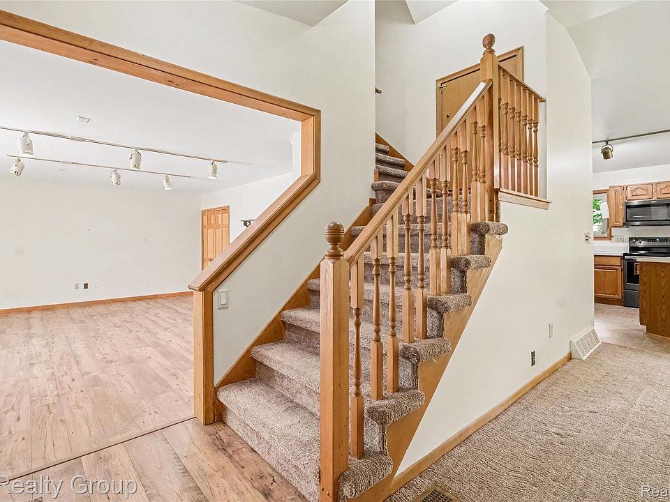 11471-31 Mile Rd, photo 29