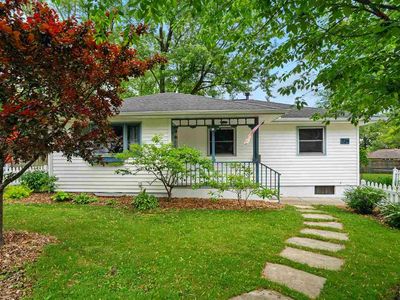 729 Highland Ave, Iowa City, IA, 52240
