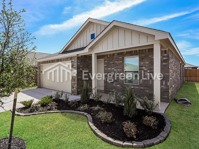 11628 SW 38th St — Photo 3