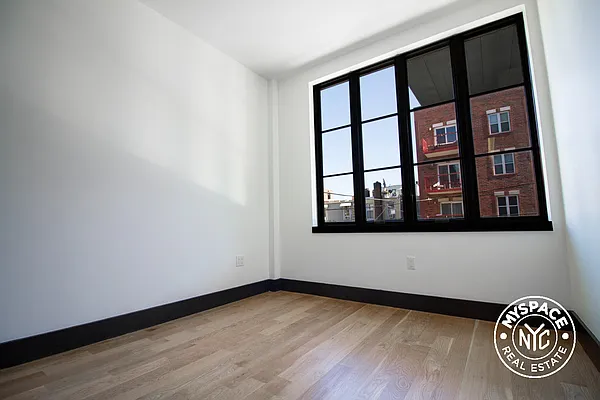 Rented by MySpaceNYC | media 9