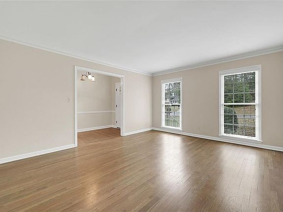 3rd image of 4517 E Kings Point Cir