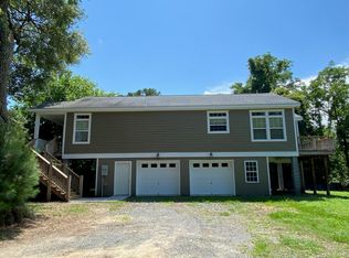 1542 Inland Ave, Charleston, SC 29412