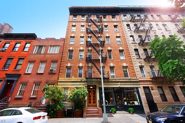 Rented by SP Realty | media 14