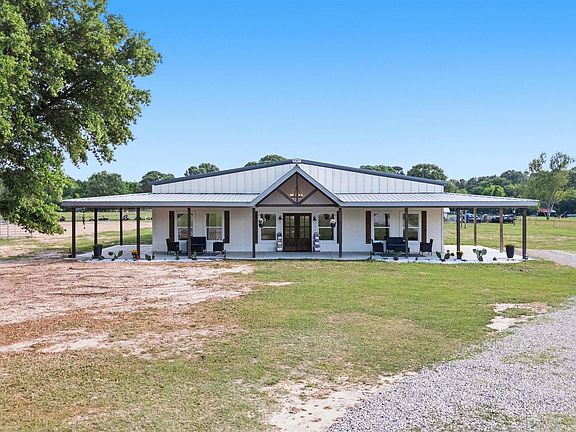 3rd image of 549 County Road 3508