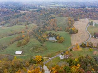 1118 Dieterlen Rd, Henryville, IN 47126