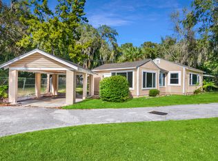 1220 W Dixie Ave, Leesburg, FL 34748