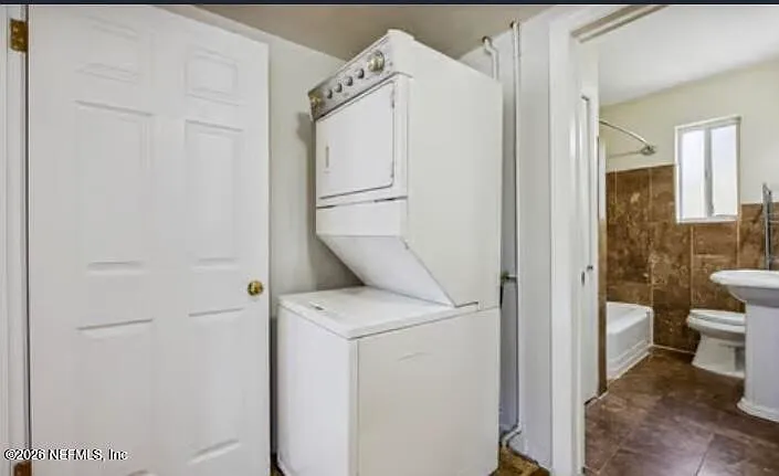 2159 Riverside Ave #7 — Photo 17