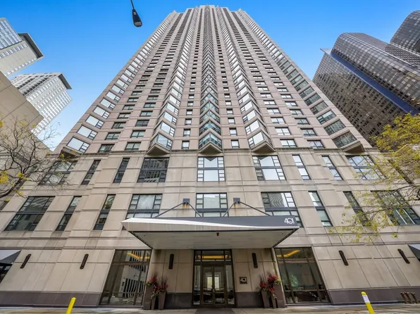 401 E Ontario St, Chicago, IL