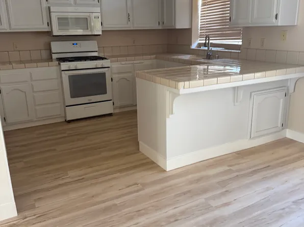 10609 Camino El Canon, Bakersfield, CA 93311