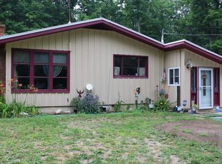 5244 E Shore Dr NE, Kalkaska, MI 49646