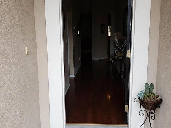 4th image of 274 Brookchase Ln W