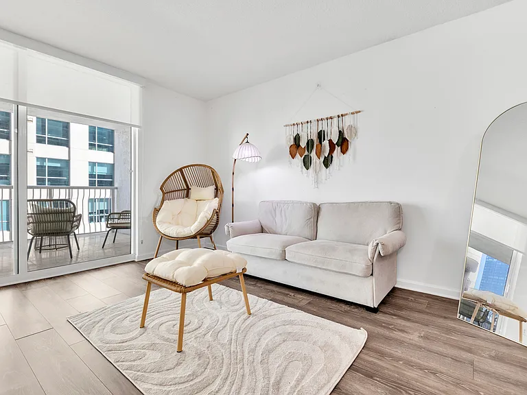 1200 Brickell Bay Dr #2512 — Photo 6