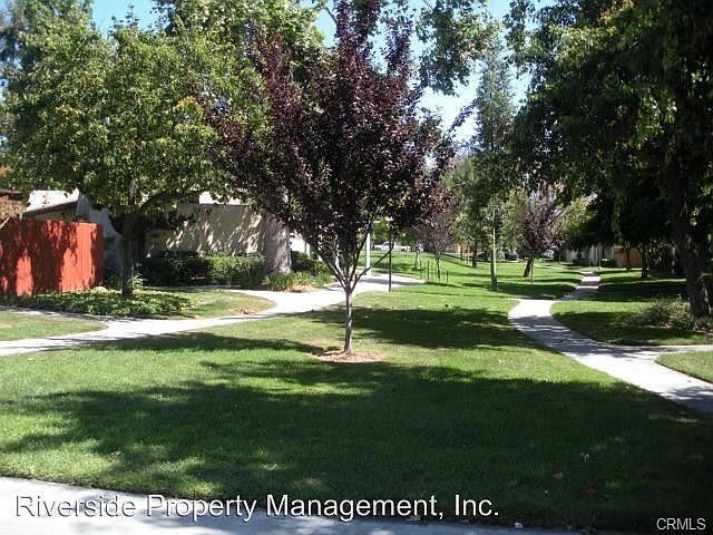 2nd image of 1412 Clemson Way