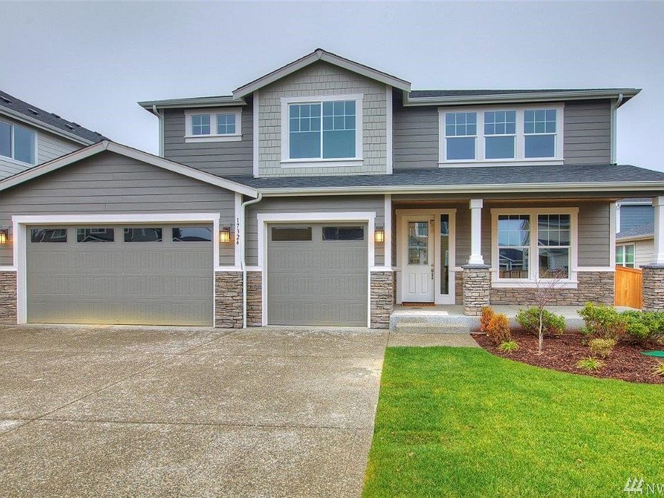 Pictures are for reference only, the pictures are of model home which is the similar layout 