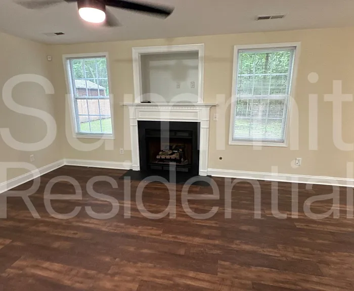 1210 Ot Wallace Blvd — Photo 4