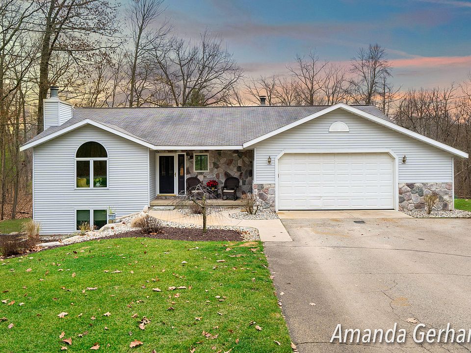 1st image of 4100 Summit Ct NE
