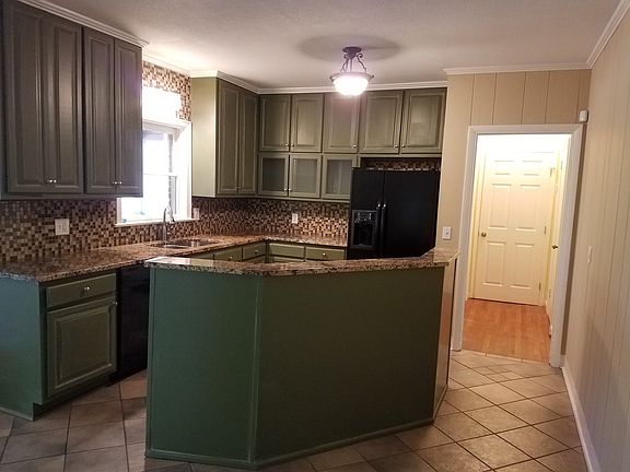 4th image of 1463 Enota Ave NE