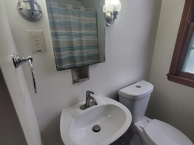 149 Fernald Ave — Photo 19