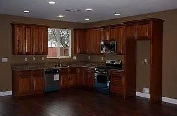 2nd image of 8167 Cliffe Way
