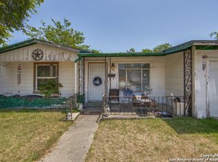 326 Burwood Ln, San Antonio, TX 78213