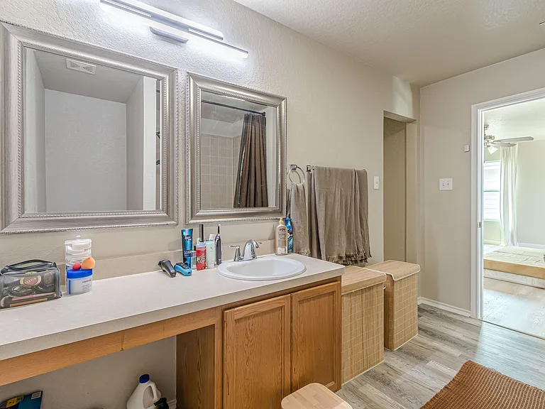4411 Southton Way — Photo 15