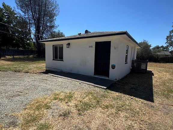 2nd image of 1101 Hawthorne Ave