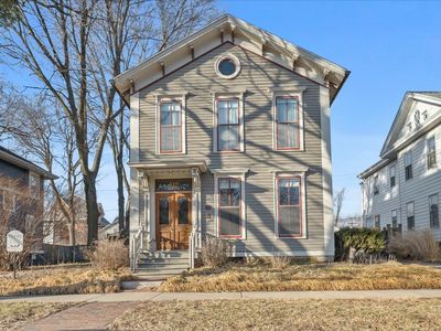 510 E Grove St, Bloomington, IL, 61701