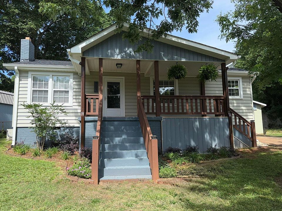 1st image of 107 Irene Cir