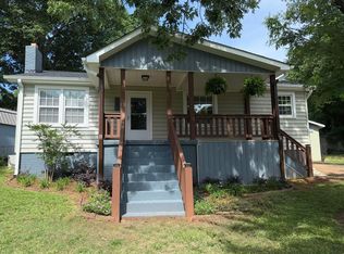 107 Irene Cir, Greenville, SC 29617
