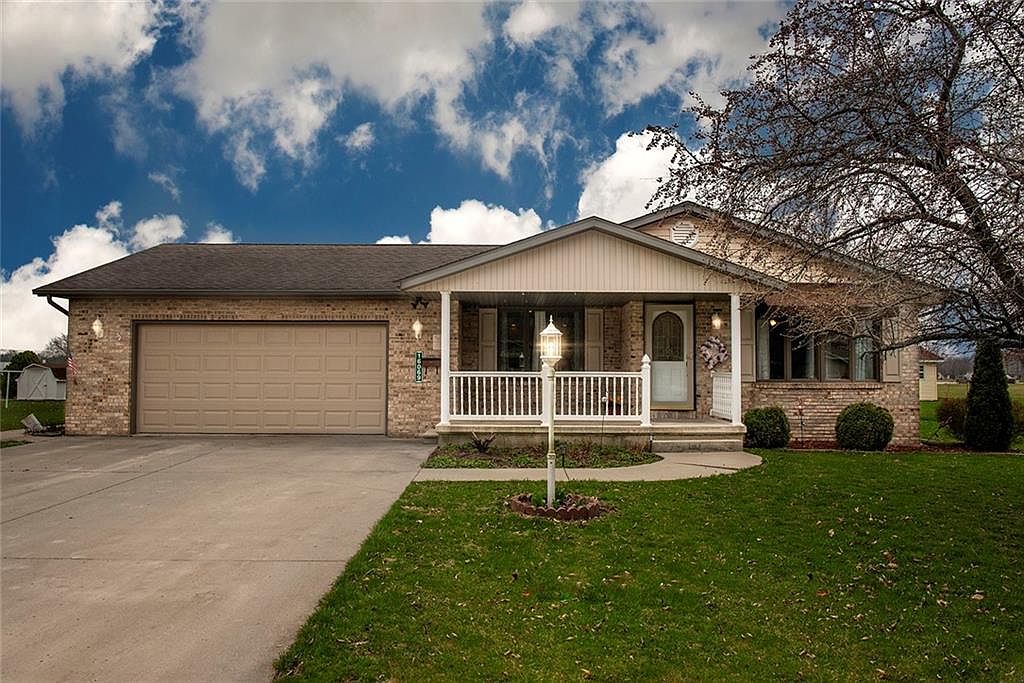 16069 E 1470th Ave, Teutopolis, IL 62467 | Zillow