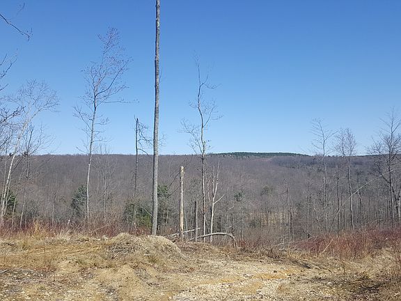 5th image of 01 Red Schoolhouse Road