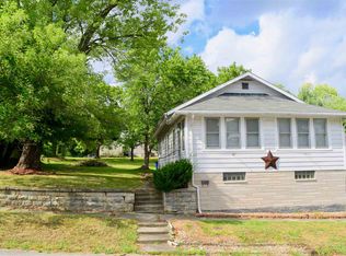 2019 13th St, Bedford, IN 47421