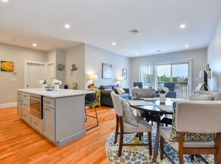 5 McBride St UNIT 302, Jamaica Plain, MA 02130
