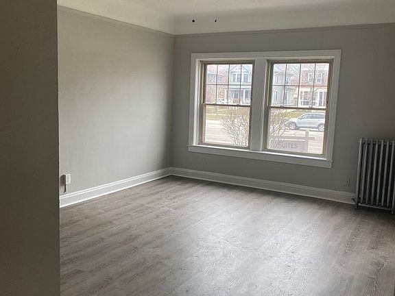 3rd image of 15303 Clifton Blvd APT 102