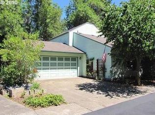 9265 SW Brooks Bend Ln, Portland, OR 97223