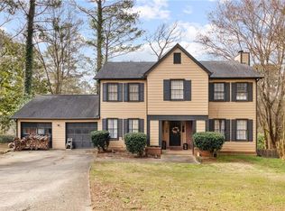 1477 Thornhill Ct SW, Lilburn, GA 30047