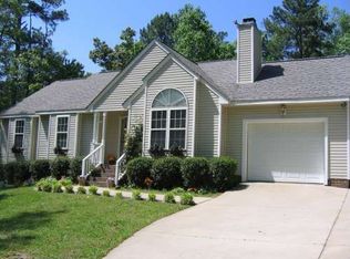 270 Cherrylaurel Dr, Youngsville, NC 27596