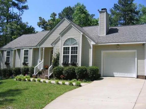 270 Cherrylaurel Dr, Youngsville, NC 27596