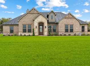 114 Moreland St, Paradise, TX 76073