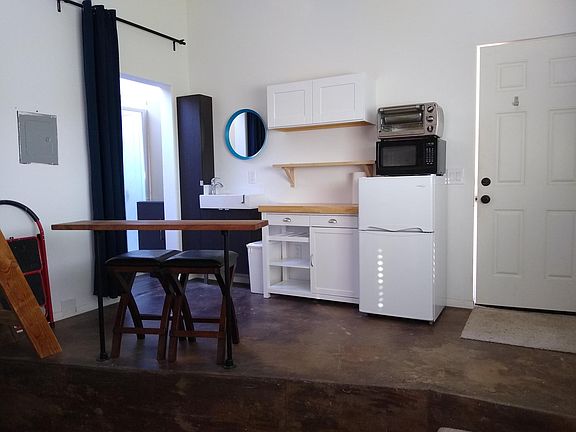 Kitchenette