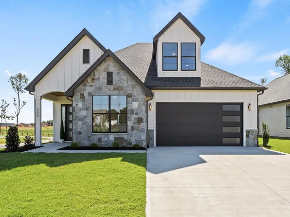 303 Eagle Mill Ln, Greer, SC 29651