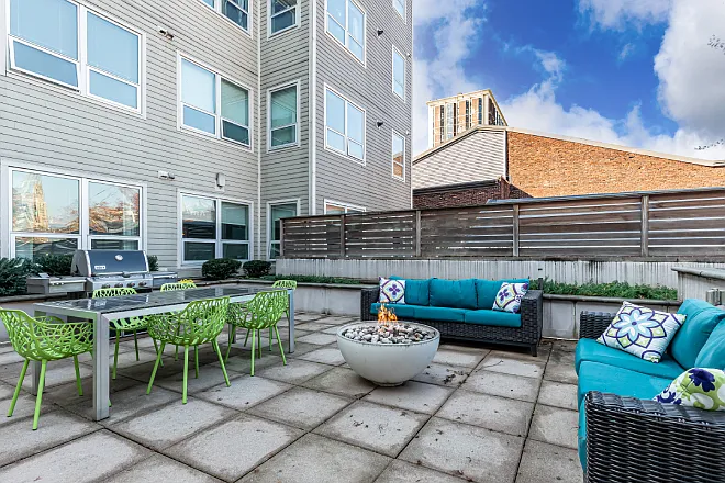 The Haven On College — Photo 10