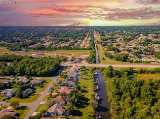127 NE Royce Ave, Port Saint Lucie, FL 34983