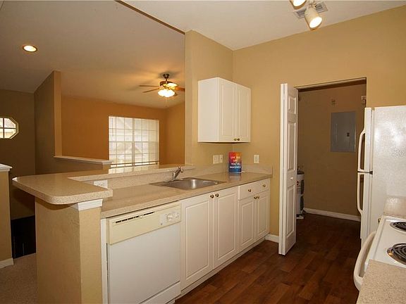 5th image of 844 Grand Regency Pt Unit 202