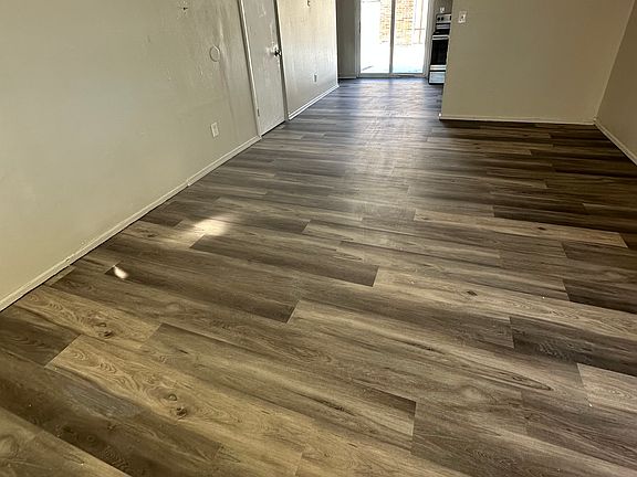 3rd image of 600 Marine Dr APT 6