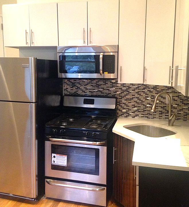 1st image of 164 Throop Ave APT 1B