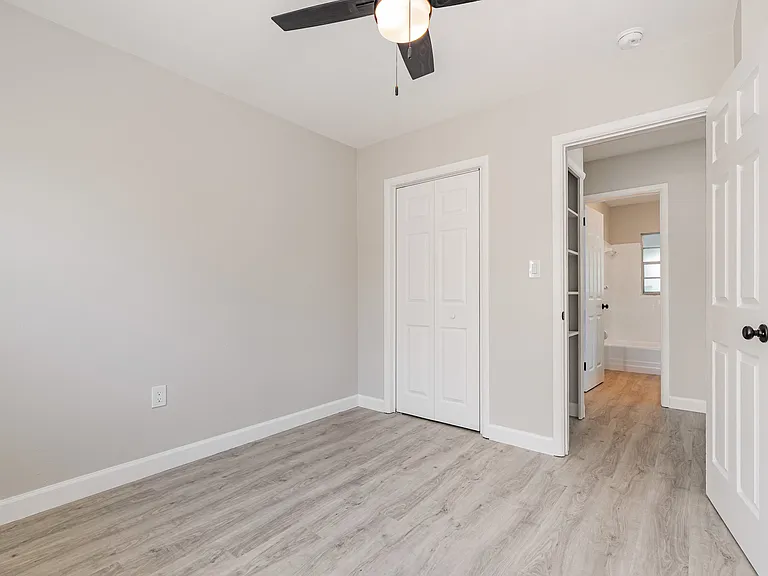 122 Niemira Ave #122 — Photo 19