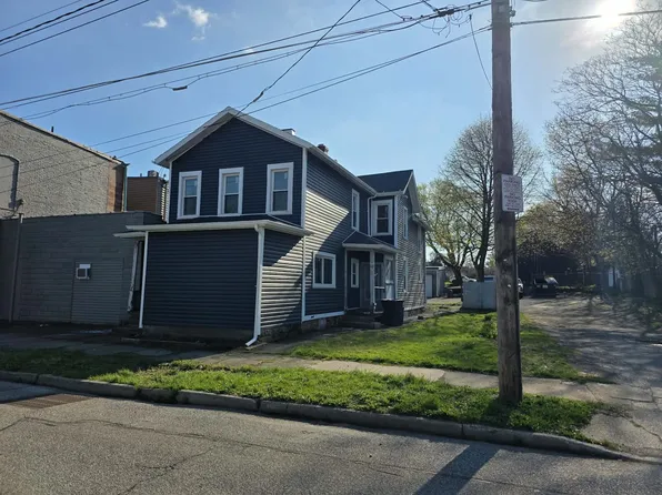 722 Chestnut St, Erie, PA 16502